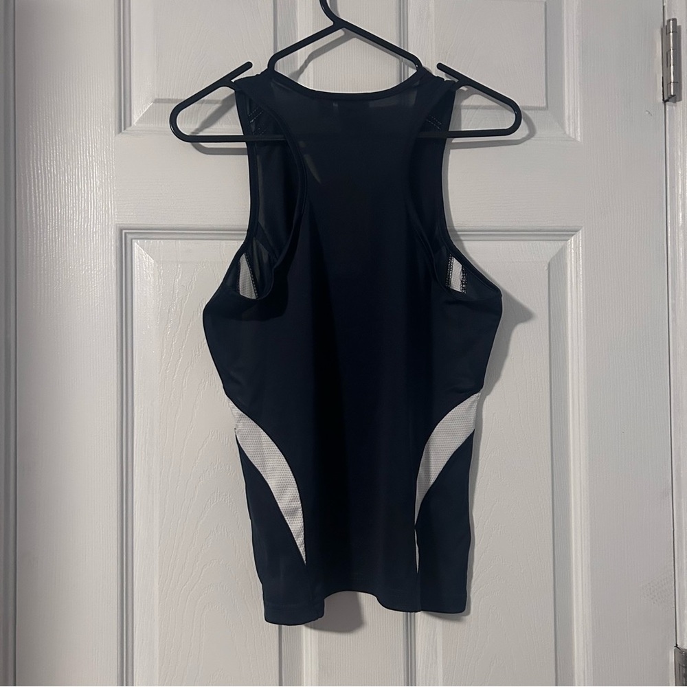 Active Workout Tank Top - Picture 2 of 5